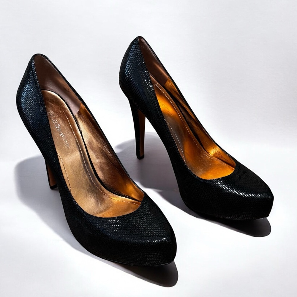 BCBGeneration Parade Platform Black Pumps Snake-printed Leather size 10
